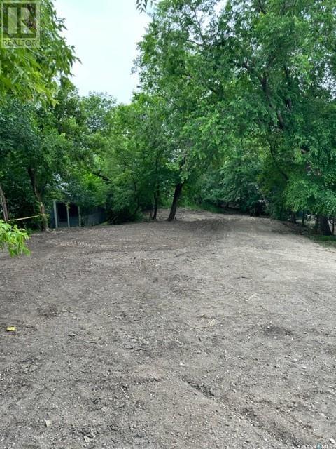 Photo 2 of 229 Second Street E, Regina Beach SK