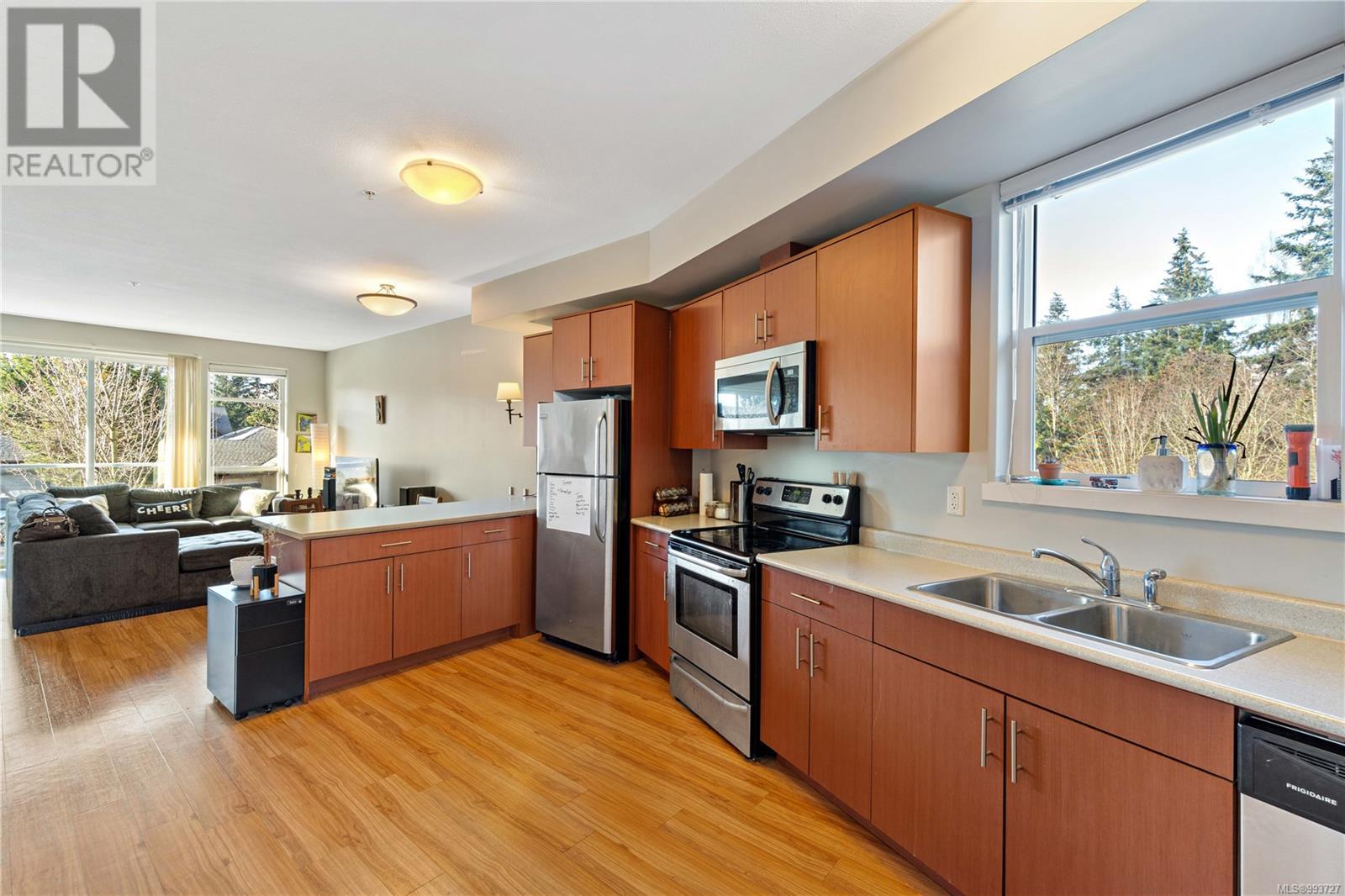 208 5170 Dunster Rd, Nanaimo
