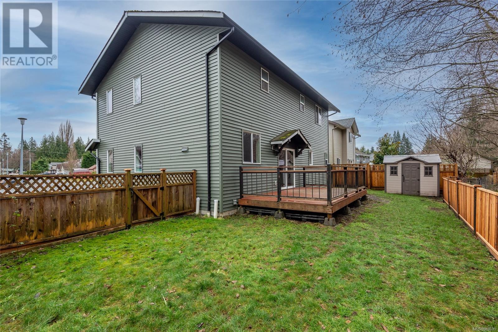 2746 Bradford Dr, Campbell River real estate listing 983639