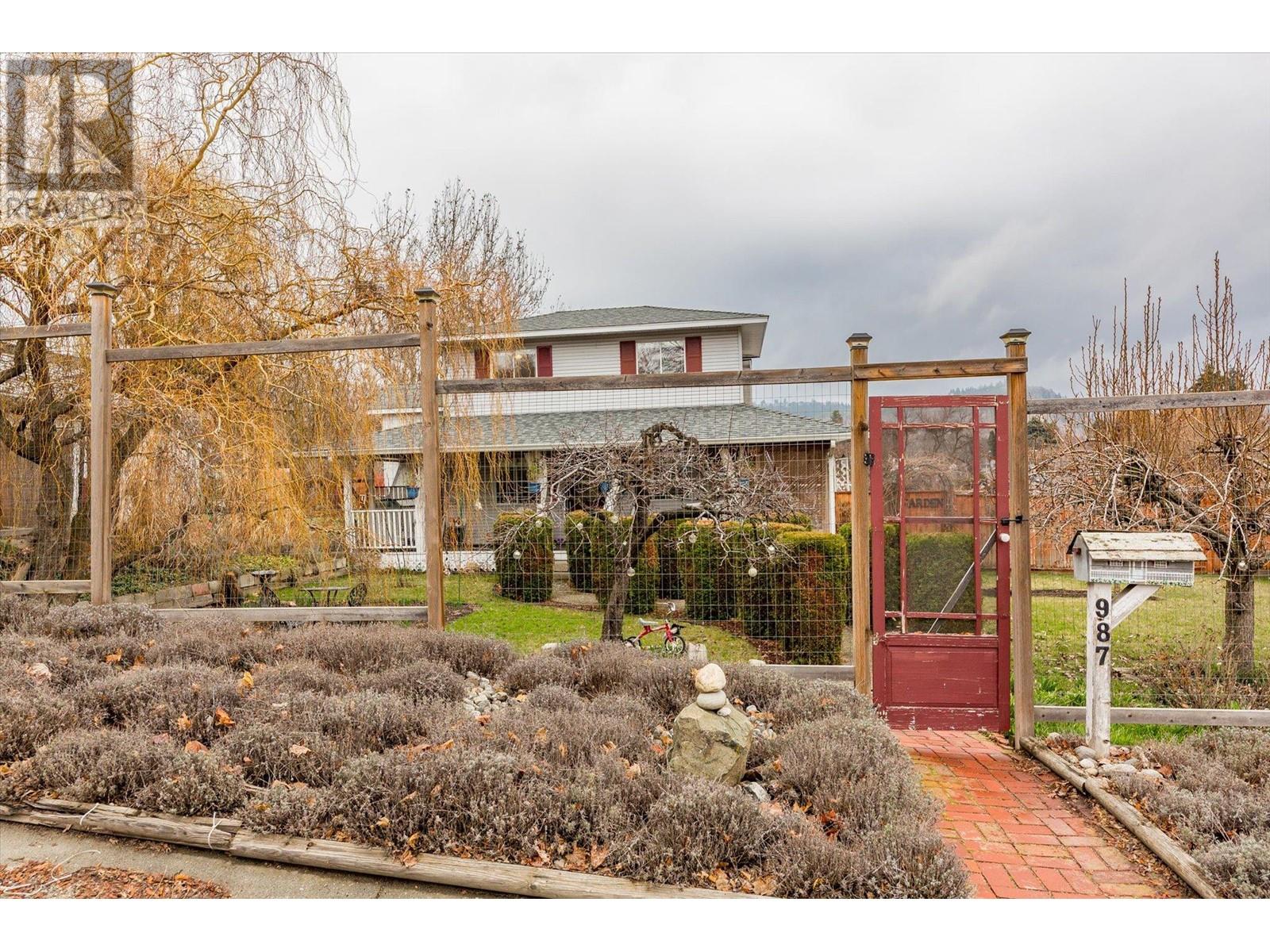  987 Garland Street, Kelowna