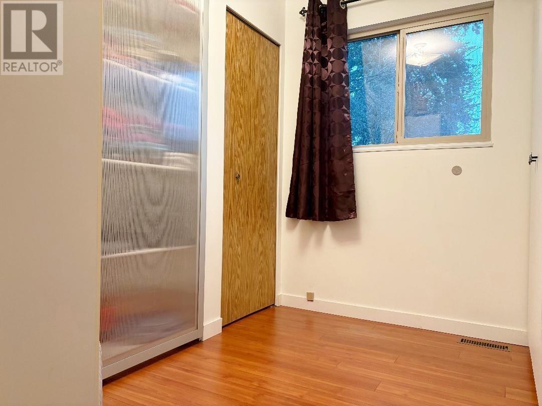 Photo 17 of 2038 Napier Street, Vancouver BC