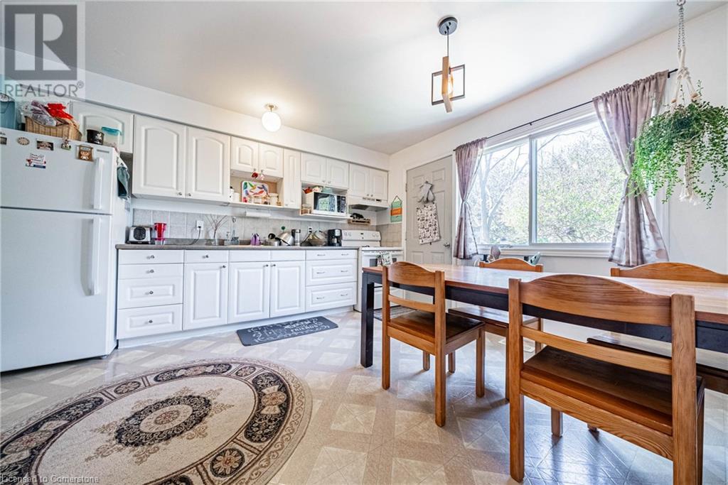 Photo 21 of 648 654 Francis Road, Burlington ON