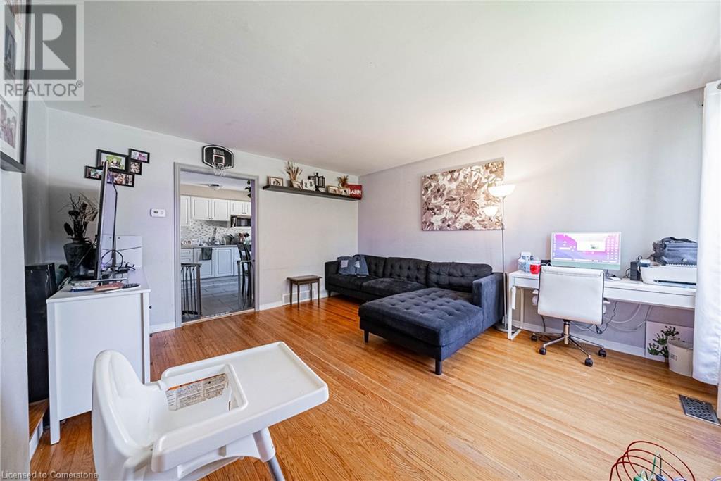 Photo 22 of 648 654 Francis Road, Burlington ON