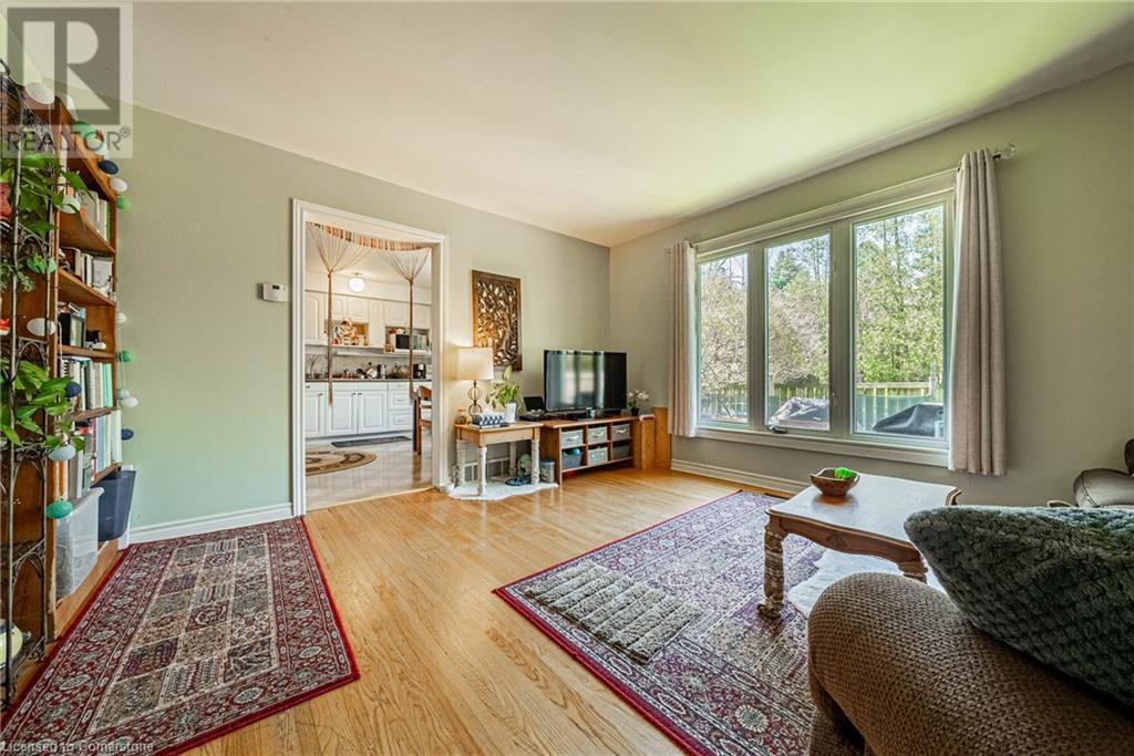 Photo 25 of 648 654 Francis Road, Burlington ON