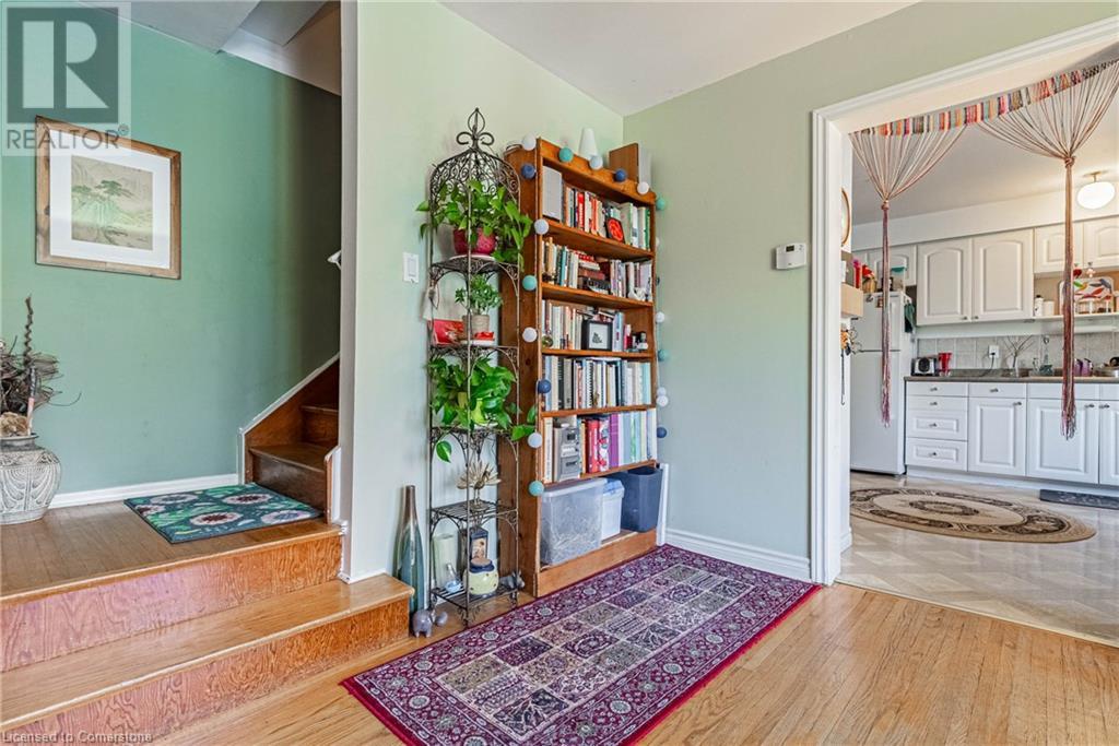 Photo 26 of 648 654 Francis Road, Burlington ON