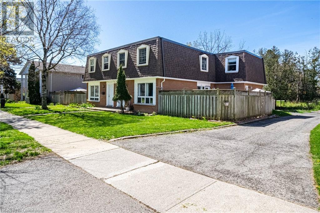 Photo 4 of 648 654 Francis Road, Burlington ON