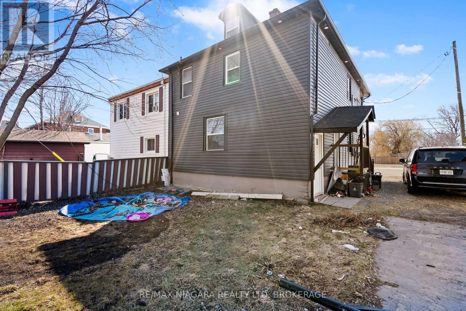 Photo 23 of 12 Nickel Street, Port Colborne ON
