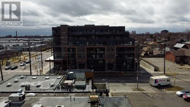 Photo 40 of 448 Browns Line, Toronto ON