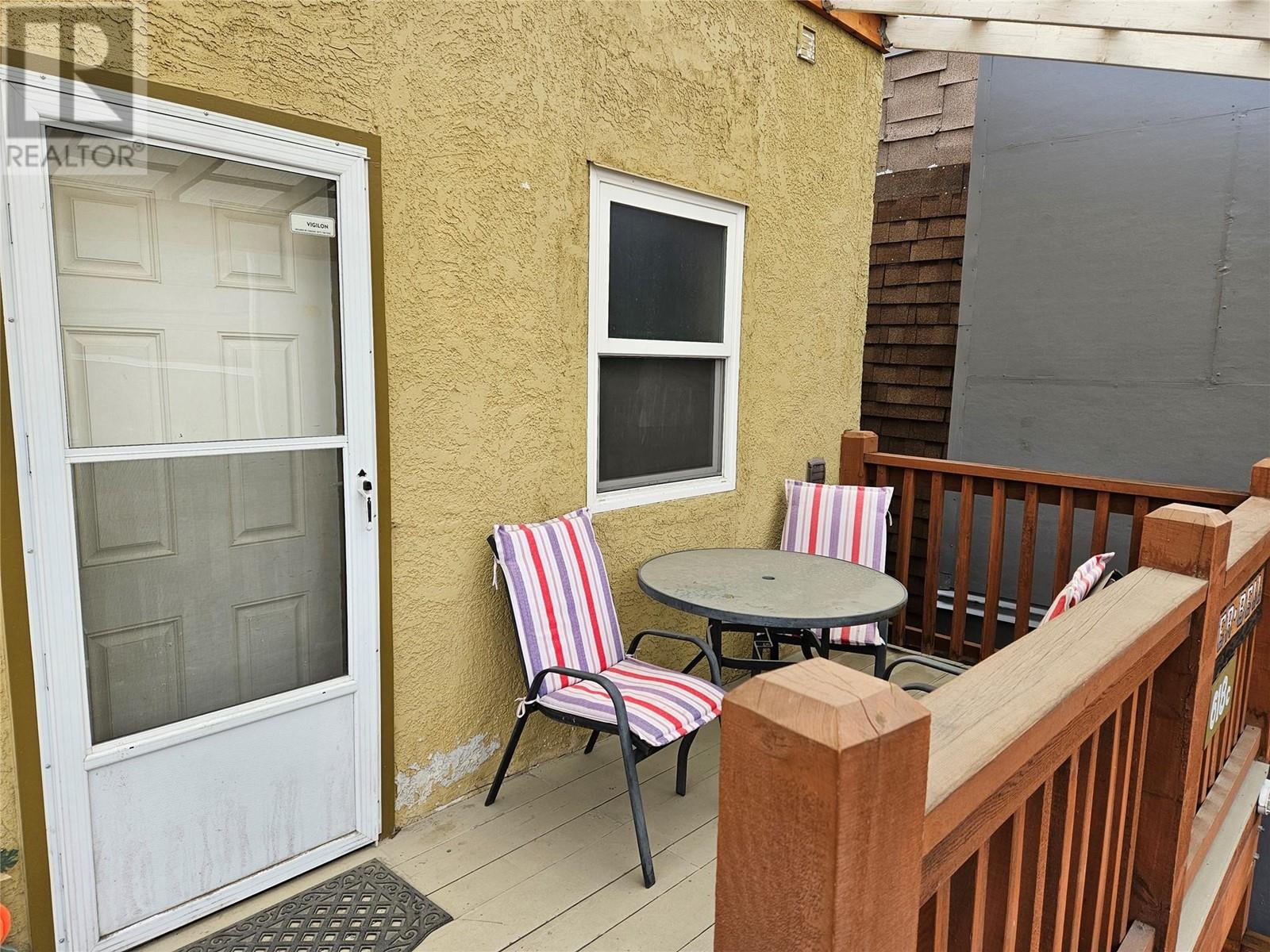 618 7th Avenue, Keremeos