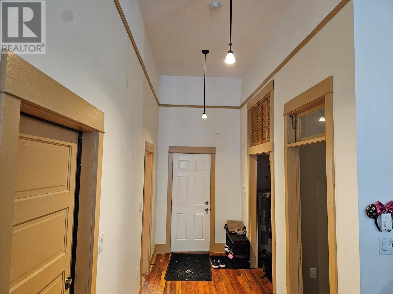618 7th Avenue, Keremeos