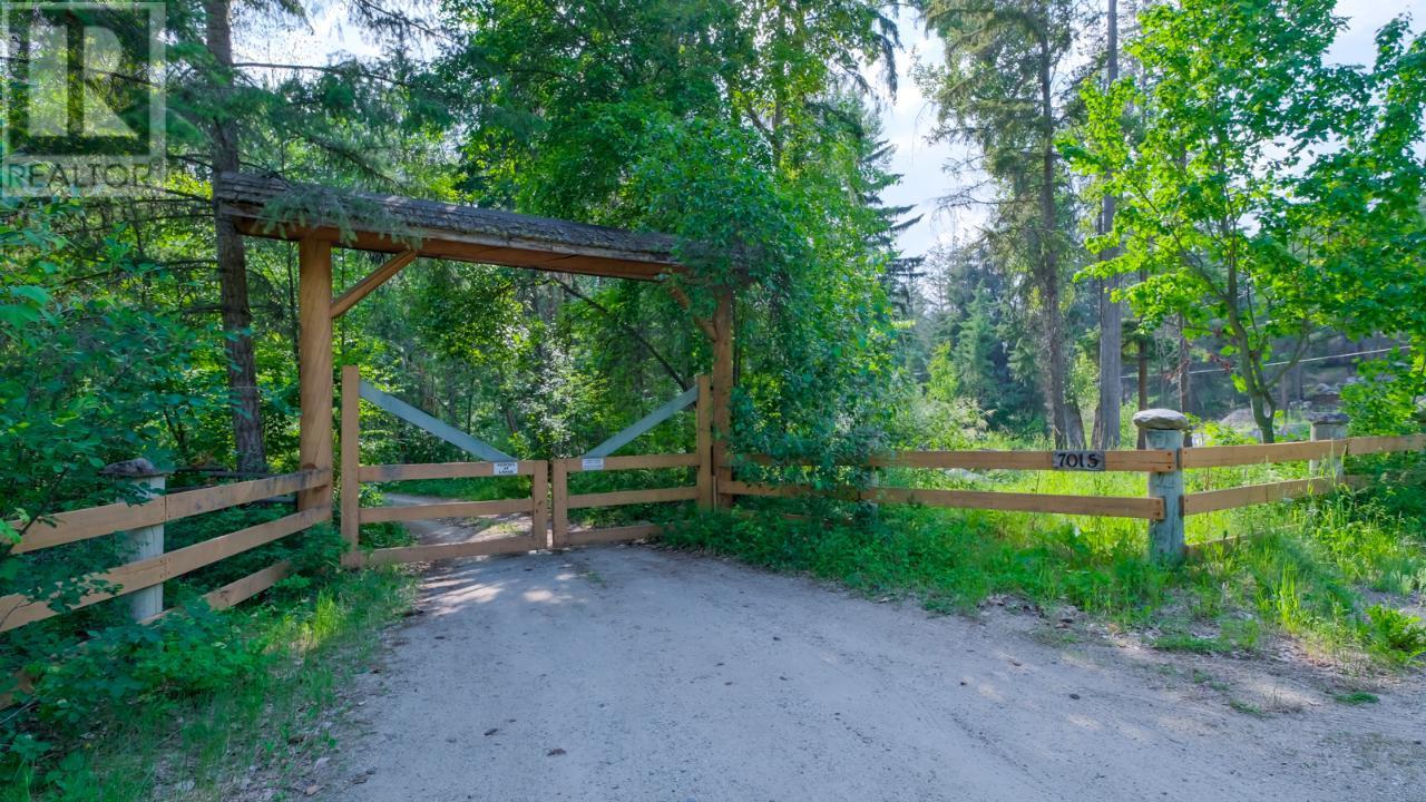7015 GLENFIR Road, Naramata