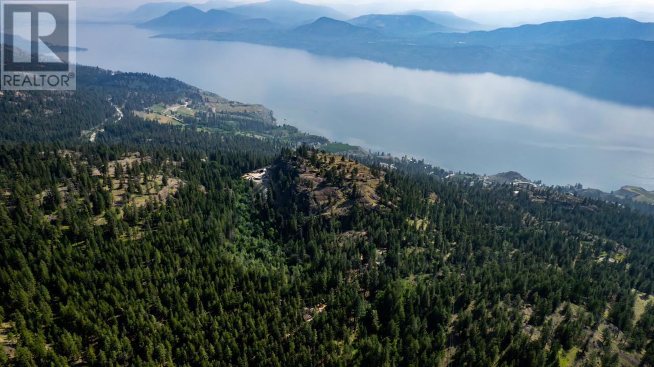 7015 GLENFIR Road, Naramata