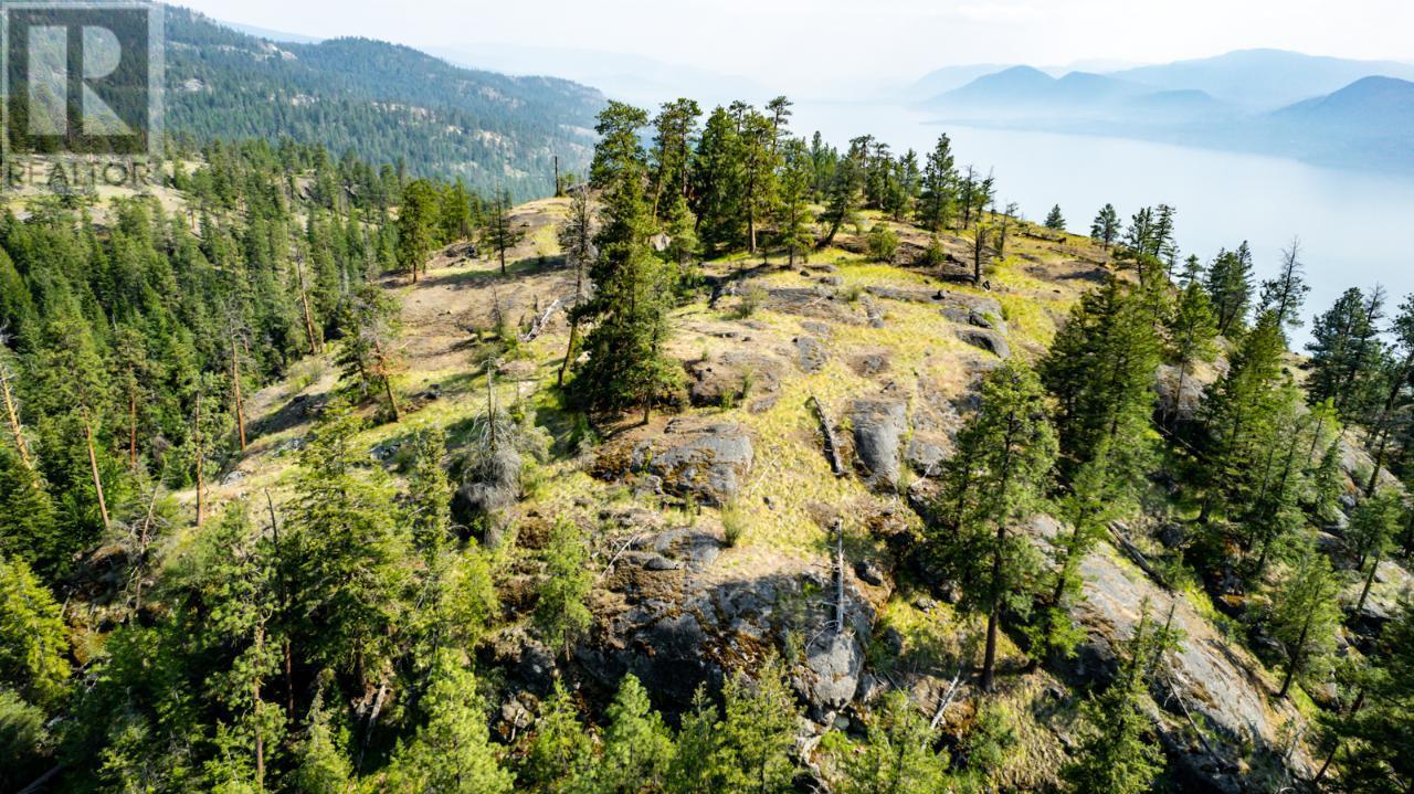 7015 GLENFIR Road, Naramata