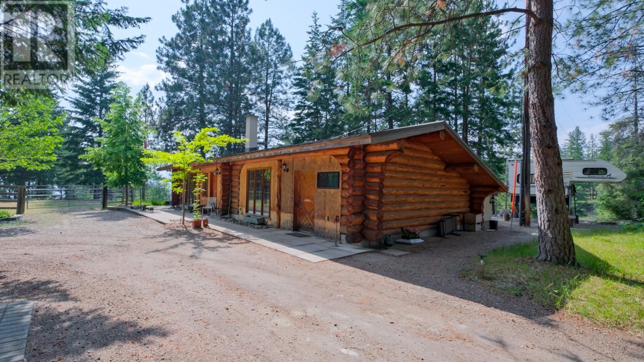7015 GLENFIR Road, Naramata