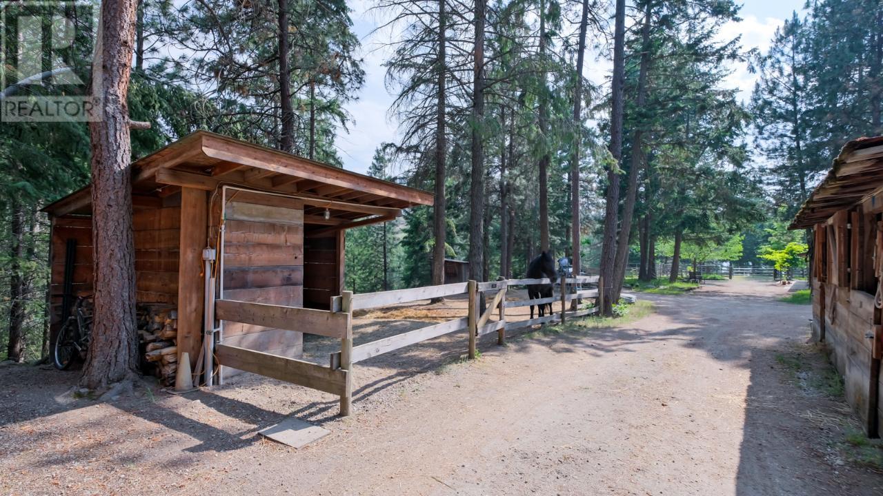 7015 GLENFIR Road, Naramata