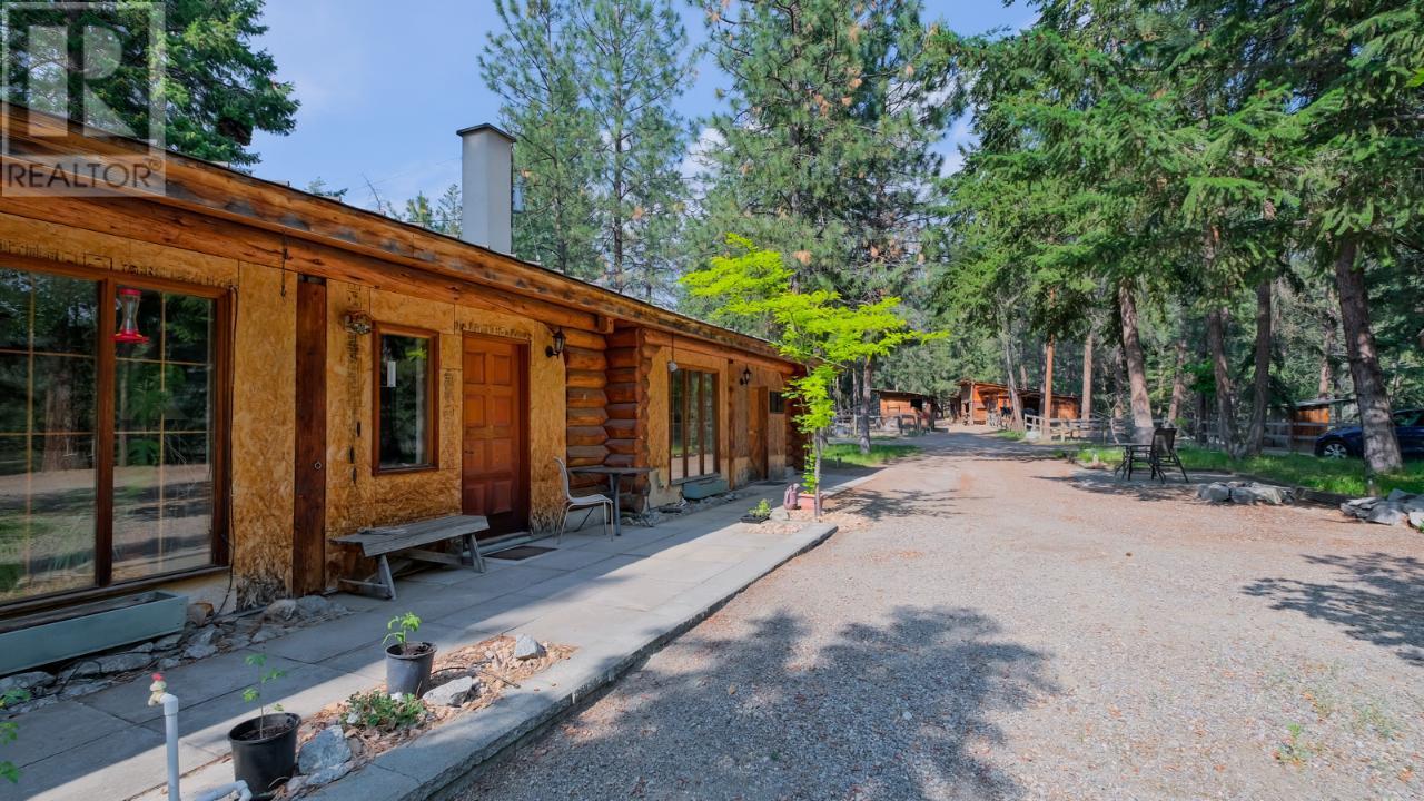 7015 GLENFIR Road, Naramata