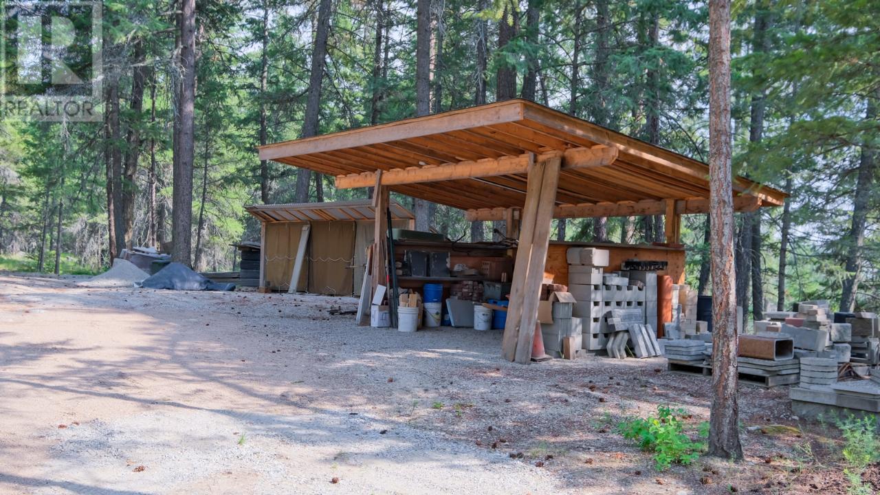 7015 GLENFIR Road, Naramata
