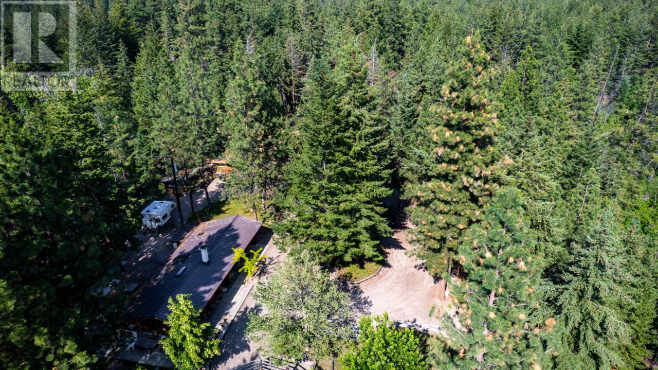 7015 GLENFIR Road, Naramata