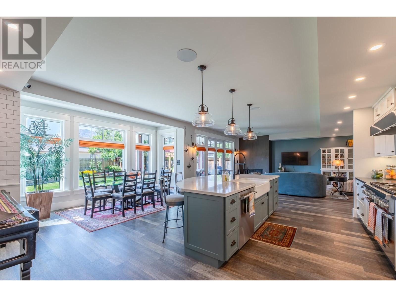 7204 Nixon Road, Summerland