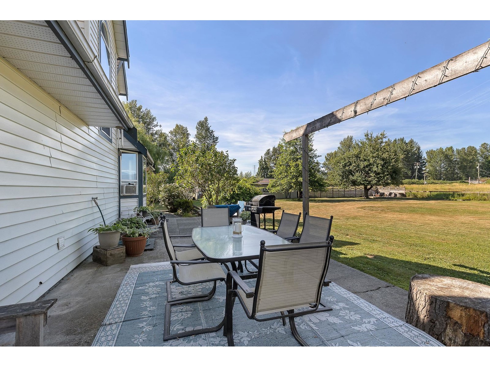 Photo 32 of 6576 Riverside Street, Abbotsford BC
