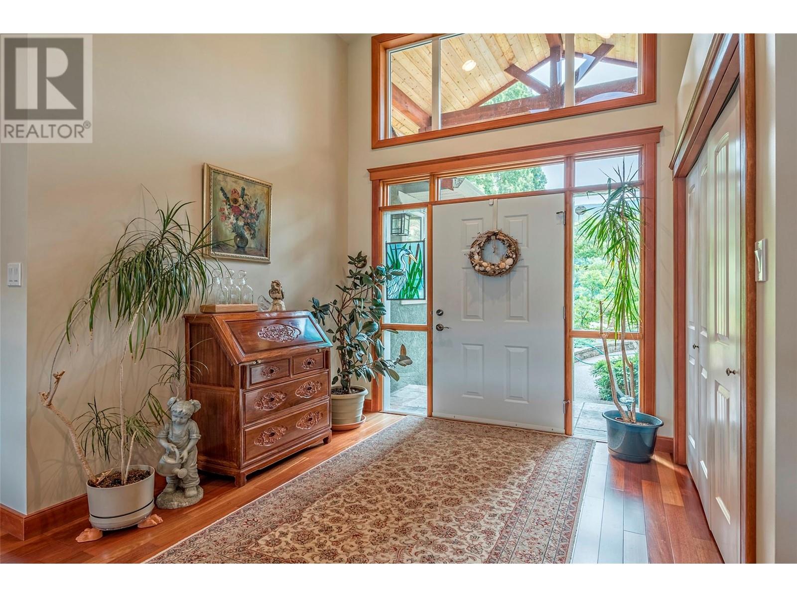 15714 Whiskey Cove Road, Lake Country