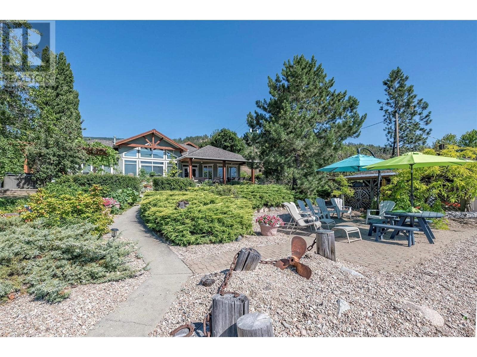 15714 Whiskey Cove Road, Lake Country