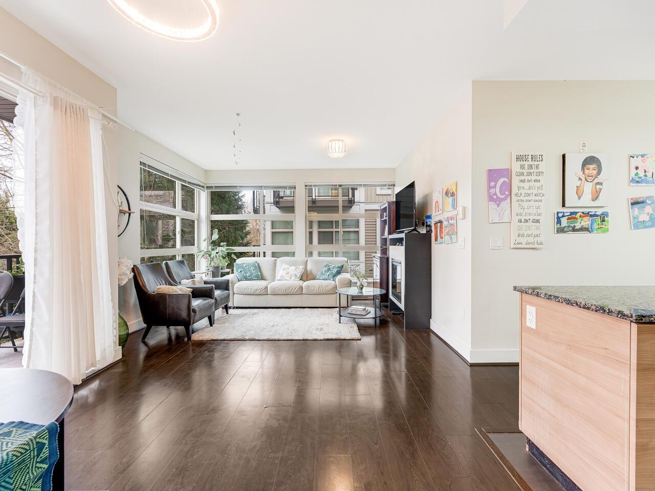 211 6688 120 STREET, Surrey real estate listing R2984370
