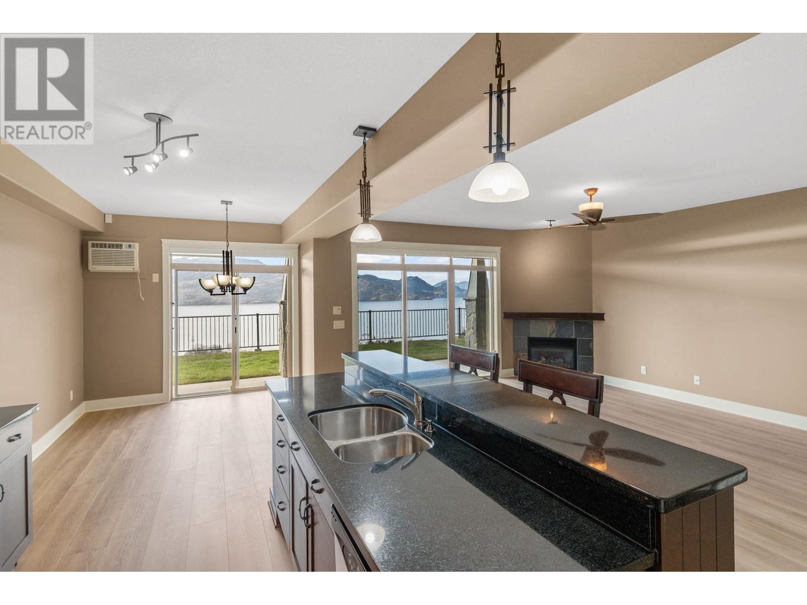 108 4350 Ponderosa Drive, Peachland
