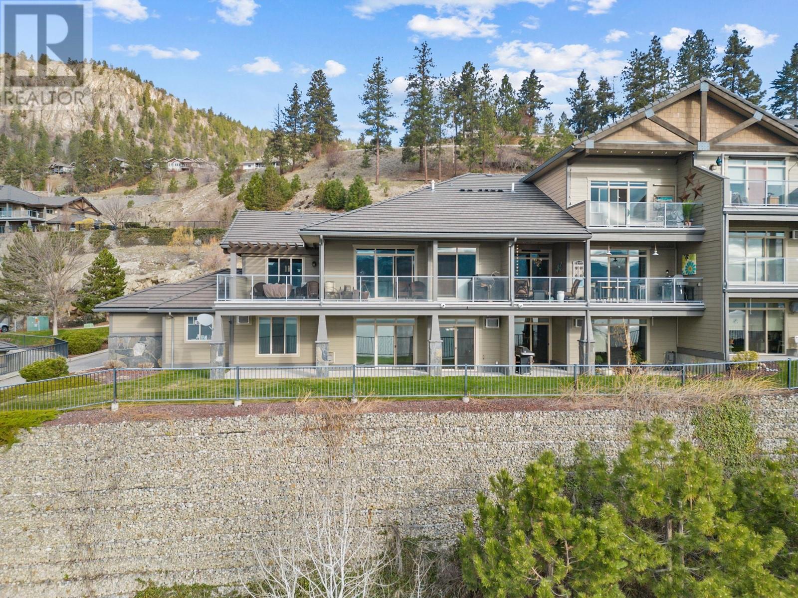 108 4350 Ponderosa Drive, Peachland