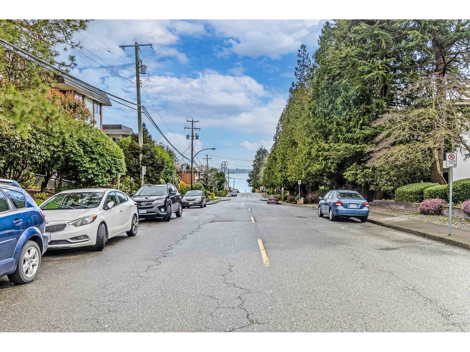 207 1381 MARTIN STREET, White Rock real estate listing R2982949