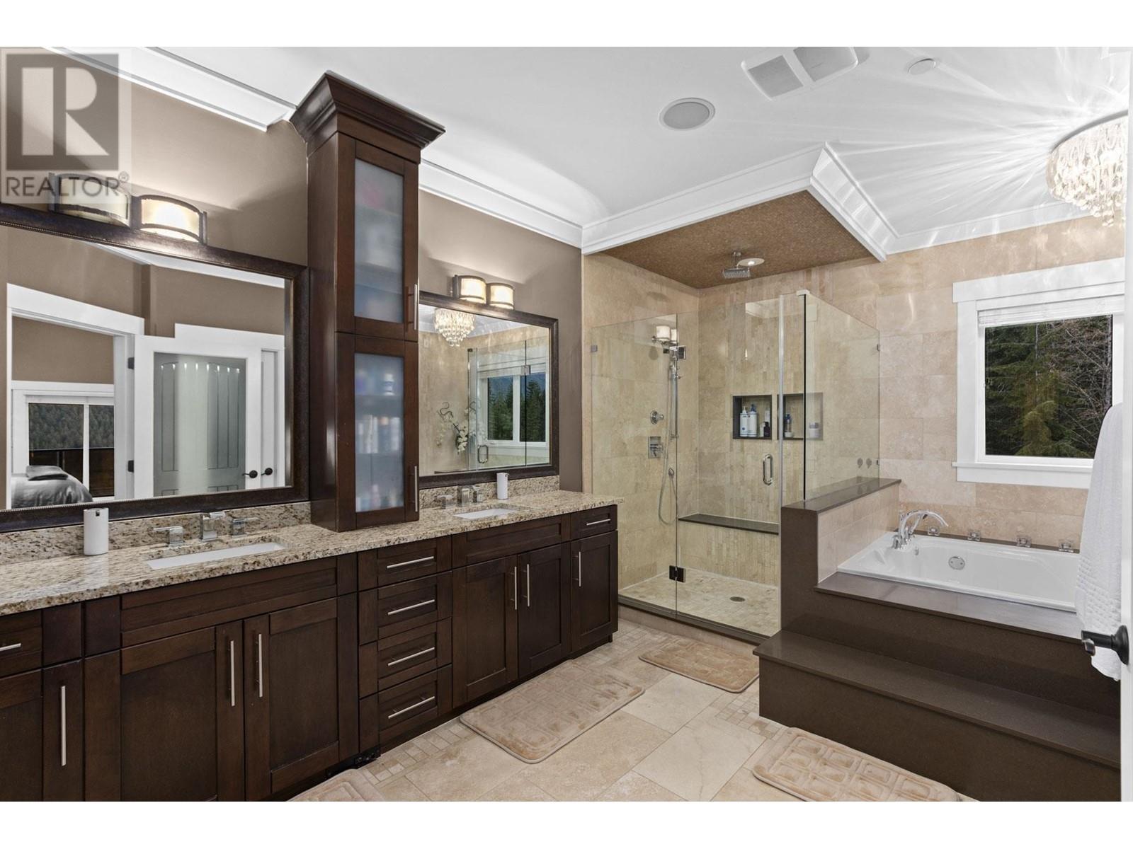 1087 UPLANDS DRIVE, Anmore real estate listing R2984380