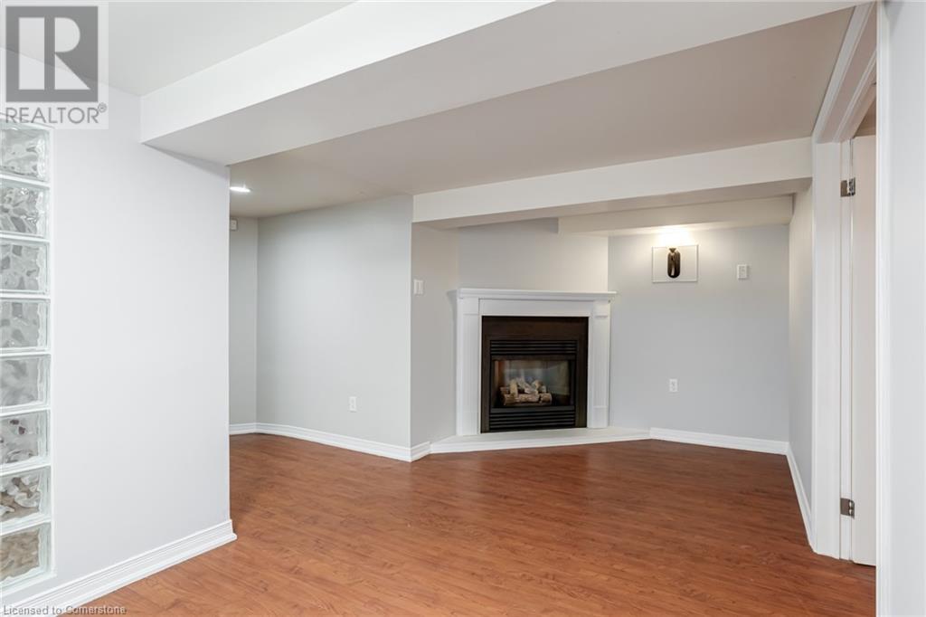Photo 5 of 15 Empress Avenue, Hamilton ON