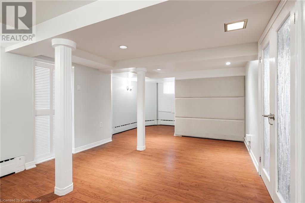 Photo 37 of 15 Empress Avenue, Hamilton ON