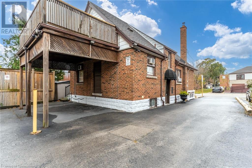 Photo 19 of 15 Empress Avenue, Hamilton ON