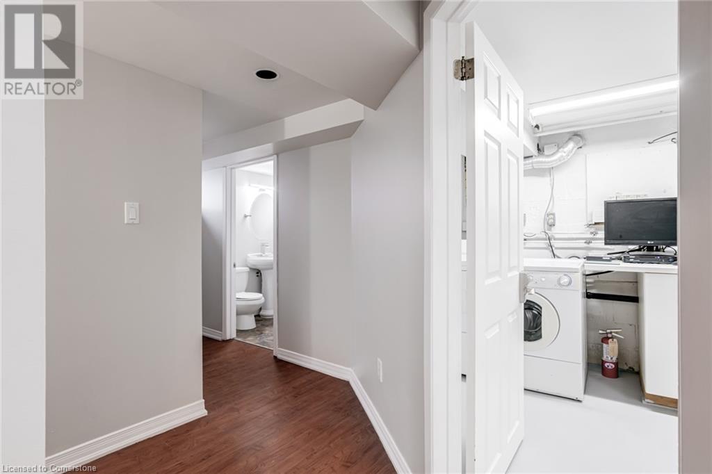 Photo 6 of 15 Empress Avenue, Hamilton ON
