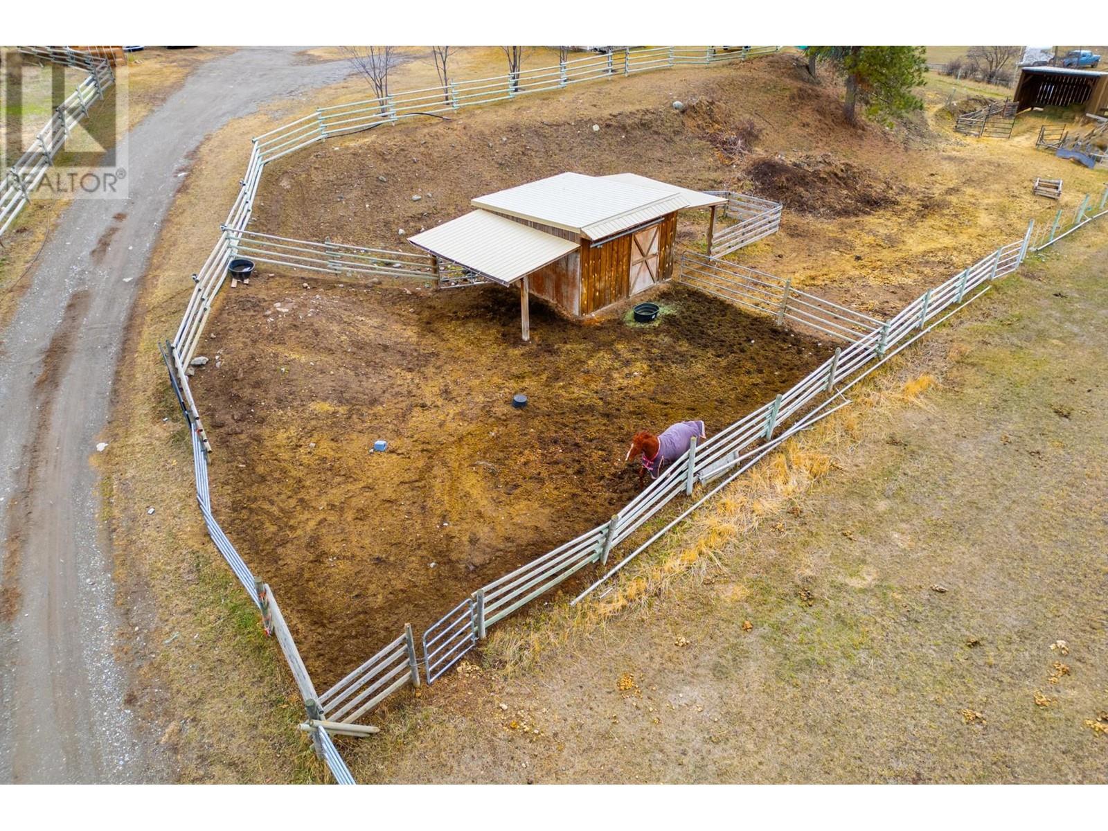 7494 West Subdivision Road, Clinton
