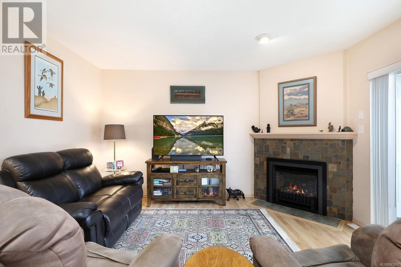 3 1755 Willemar Ave, Courtenay real estate listing 993802