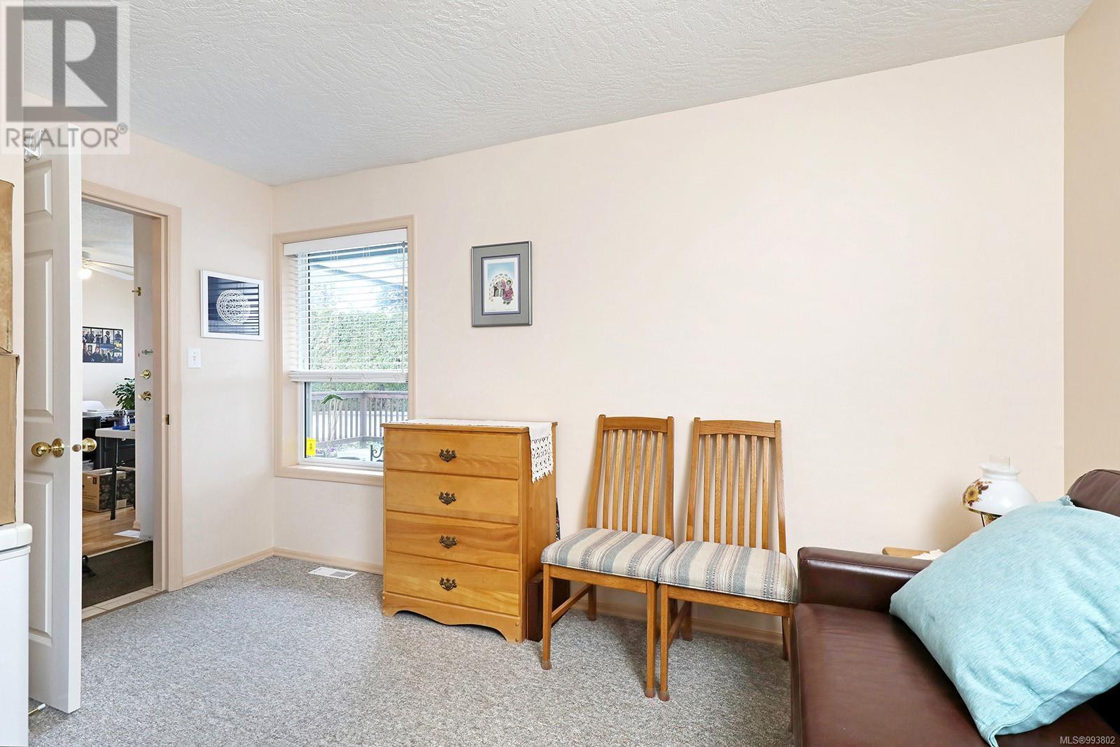 3 1755 Willemar Ave, Courtenay real estate listing 993802