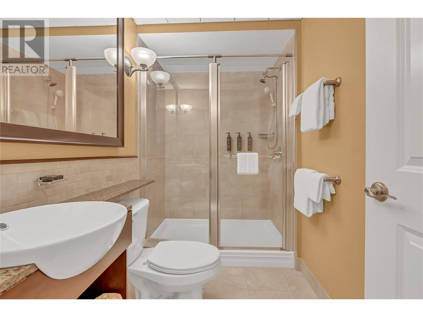 12811 Lakeshore Drive South Unit# 631, Summerland