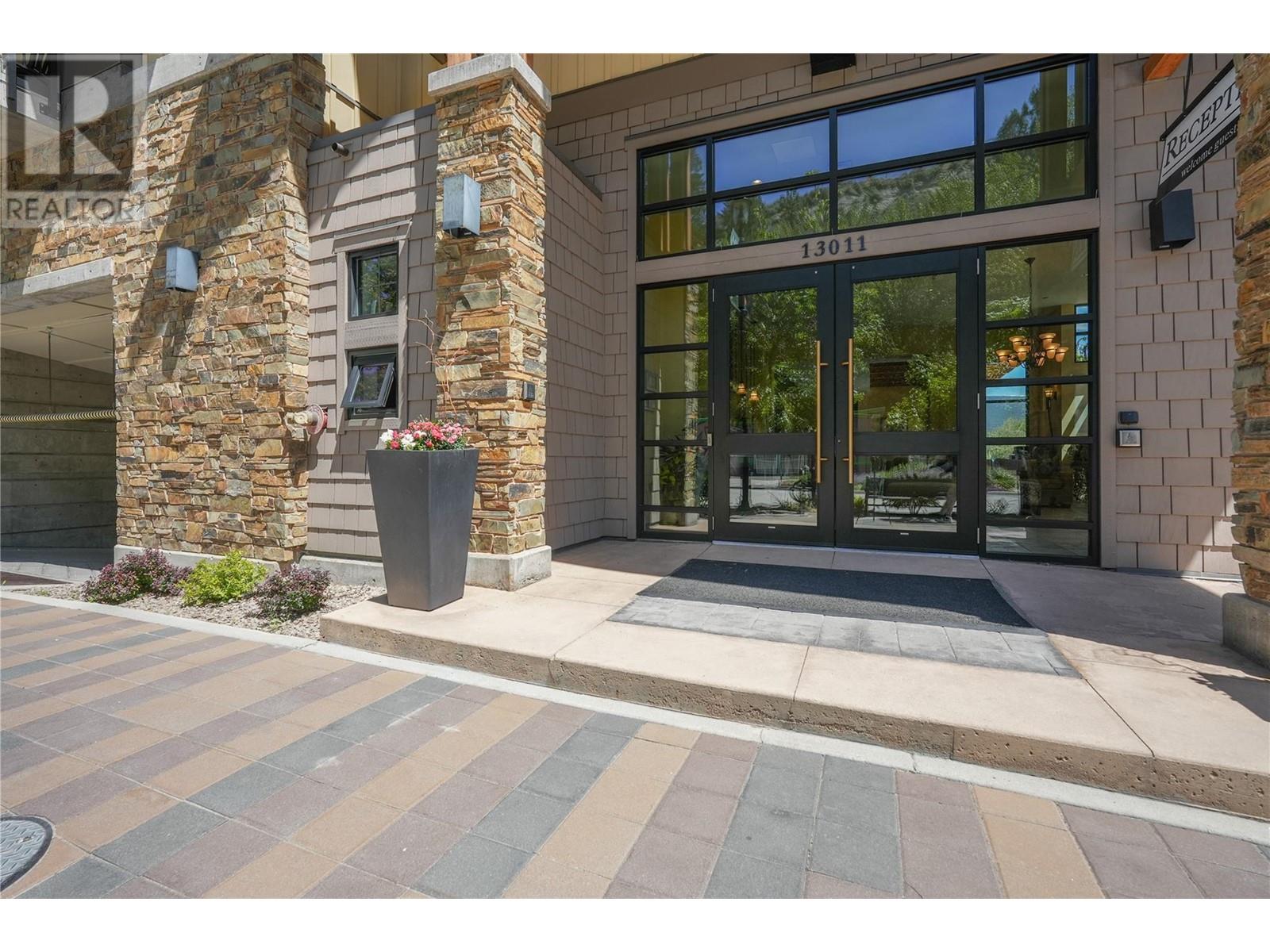 12811 Lakeshore Drive South Unit# 631, Summerland