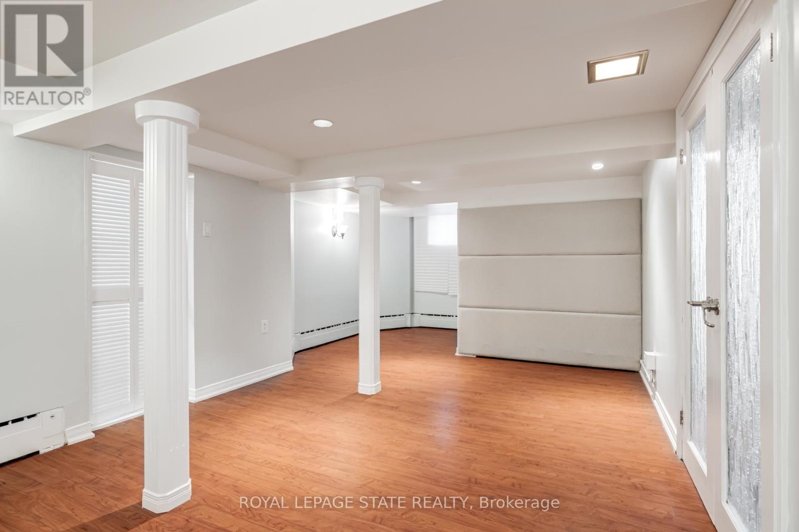 Photo 29 of 15 Empress Avenue, Hamilton ON