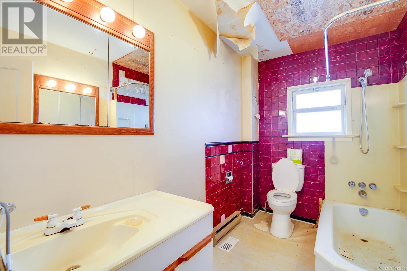 2820 3rd Ave, Port Alberni real estate listing 993826