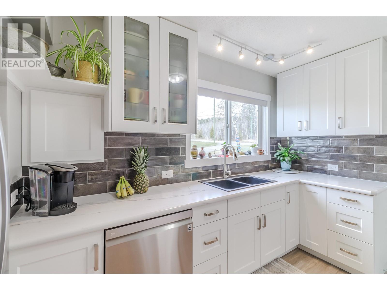 3632 FORBES ROAD, Lac La Hache