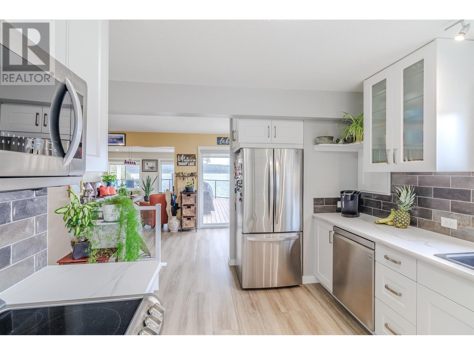 3632 FORBES ROAD, Lac La Hache