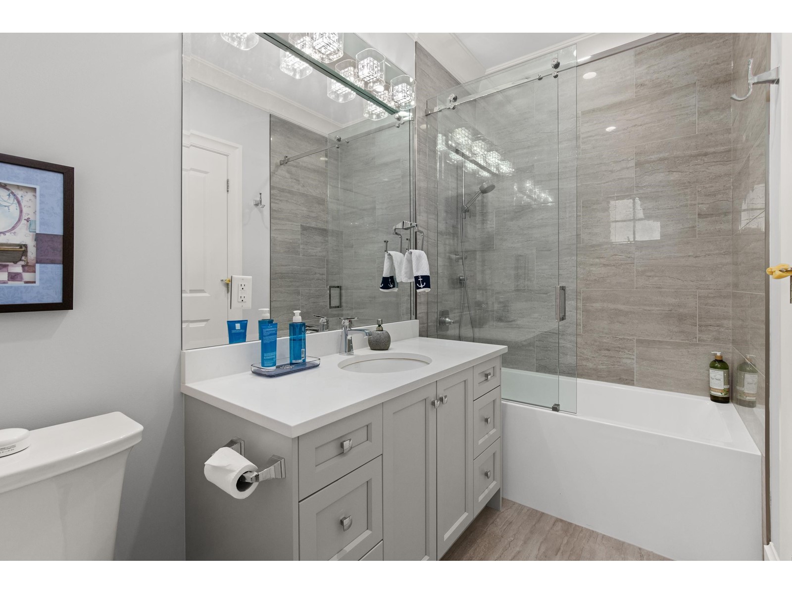 13832 32 AVENUE, Surrey