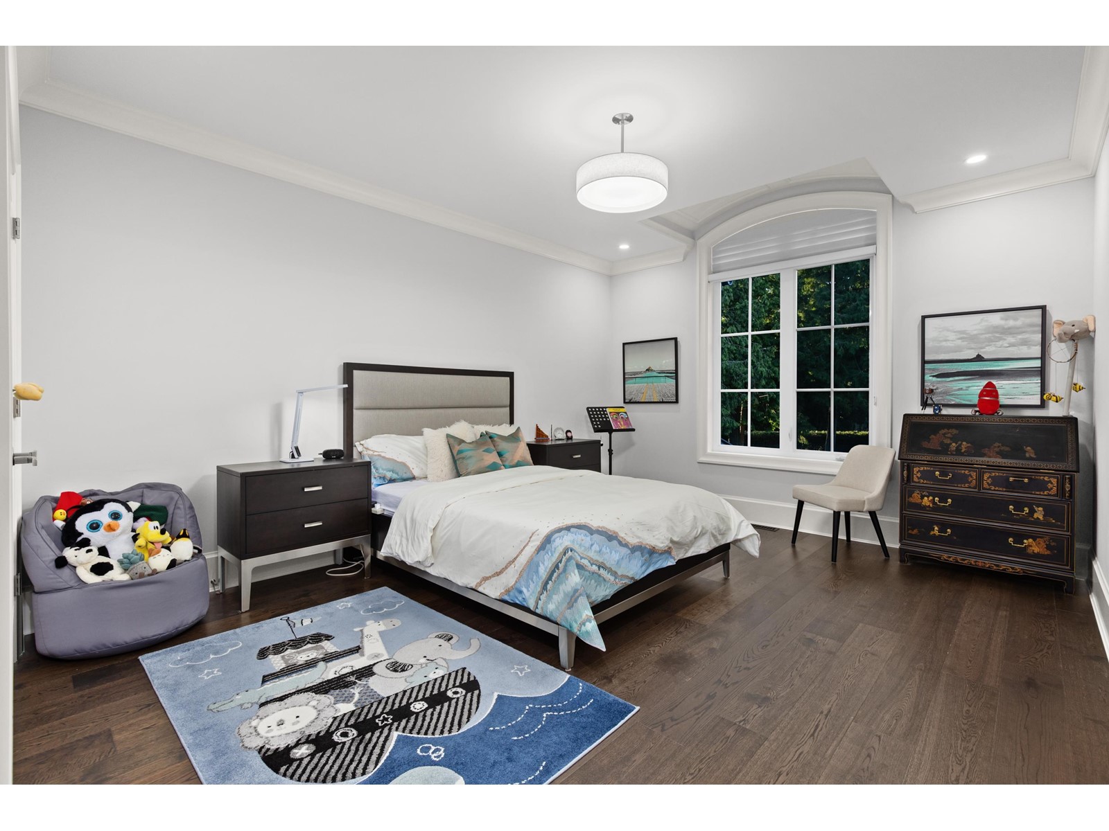 13832 32 AVENUE, Surrey