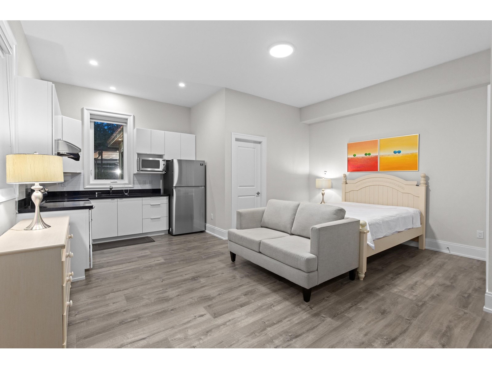 13832 32 AVENUE, Surrey