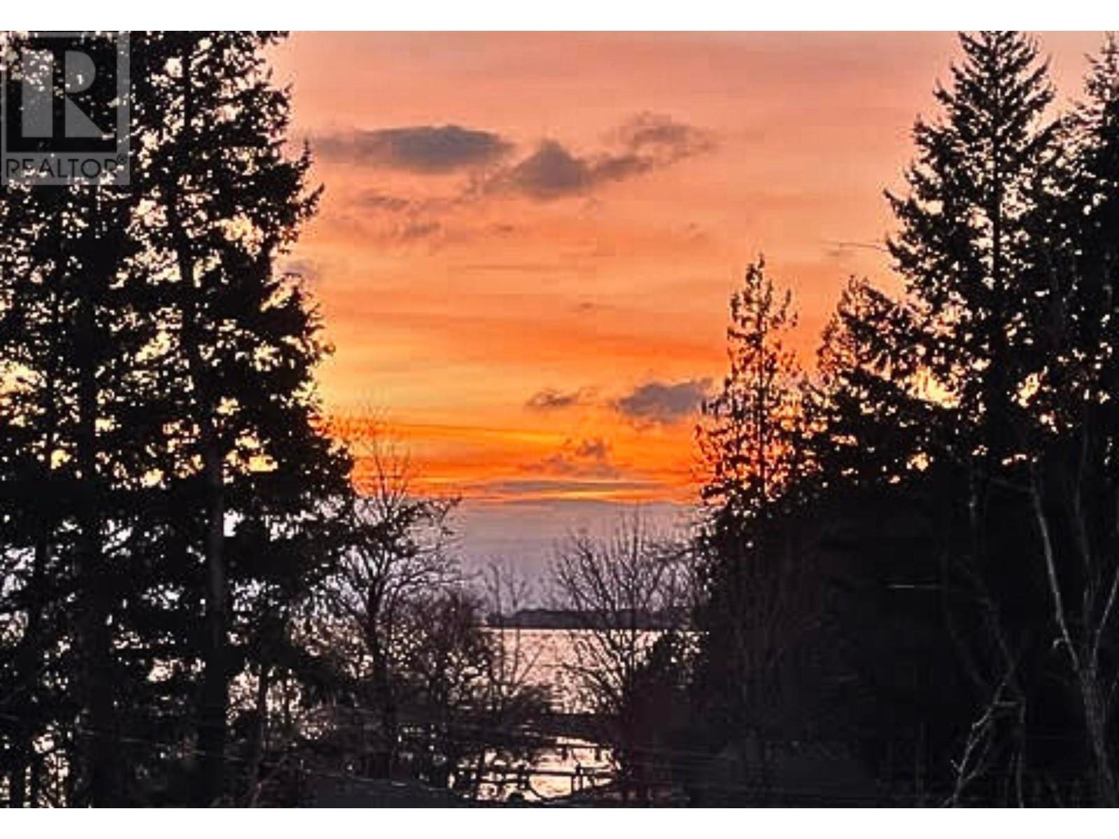 2303 4042 Pritchard Drive Northeast, West Kelowna