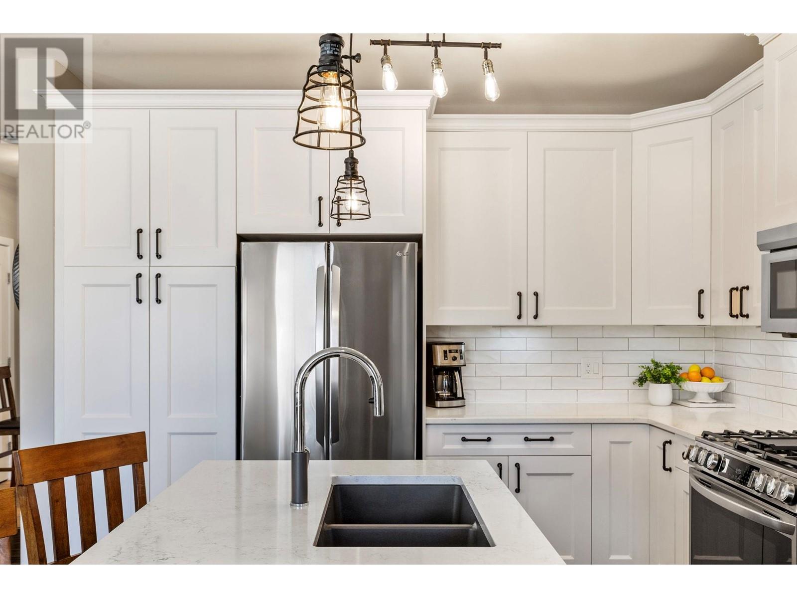 2303 4042 Pritchard Drive Northeast, West Kelowna
