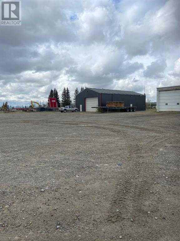 Photo 4 of 8 5445 Hwy 584, Sundre AB